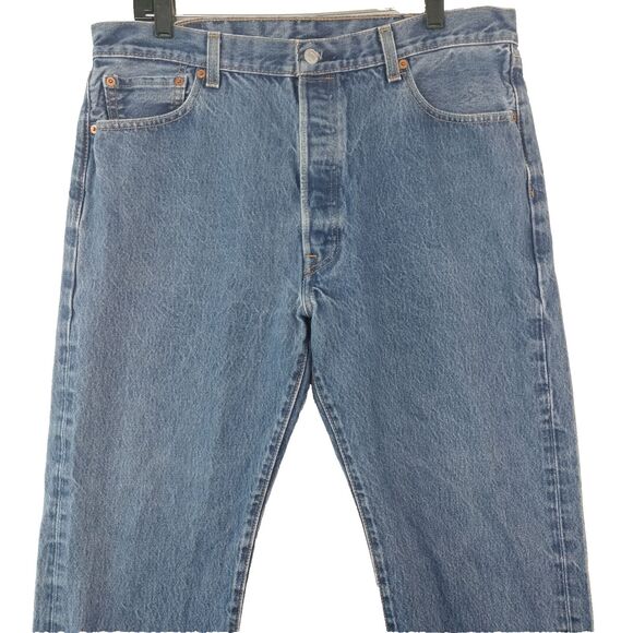 Levis 501 Jeans Mens Size 38x29 Blue Denim Button Fly Medium Wash Straight Leg - Picture 2 of 15